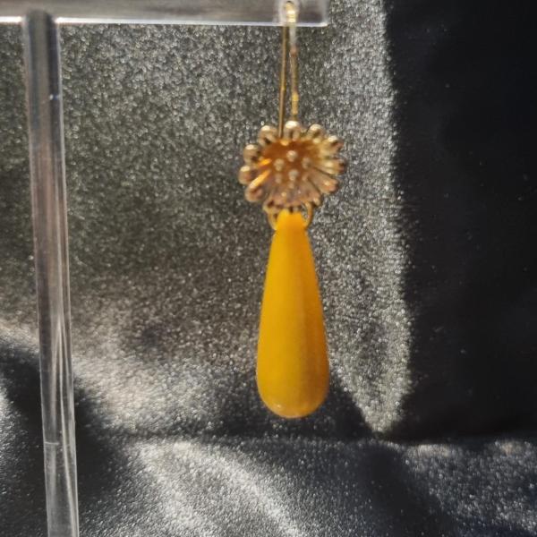 Statement oorbellen met polaris druppel - geel