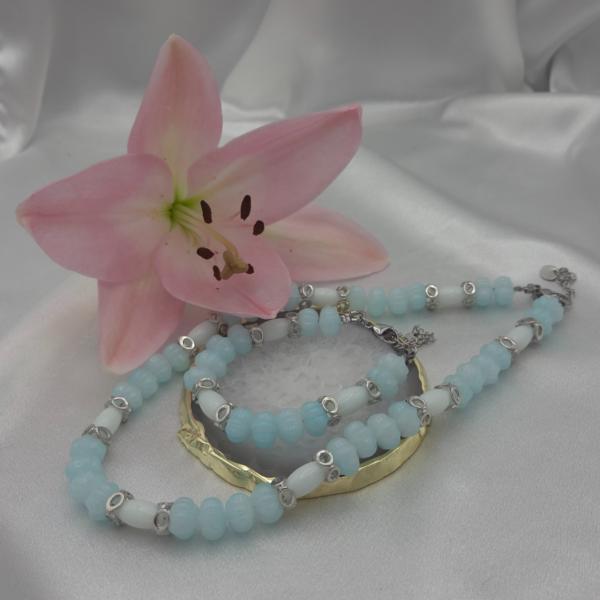 Sieradenset glas en Jade - lichtblauw/wit