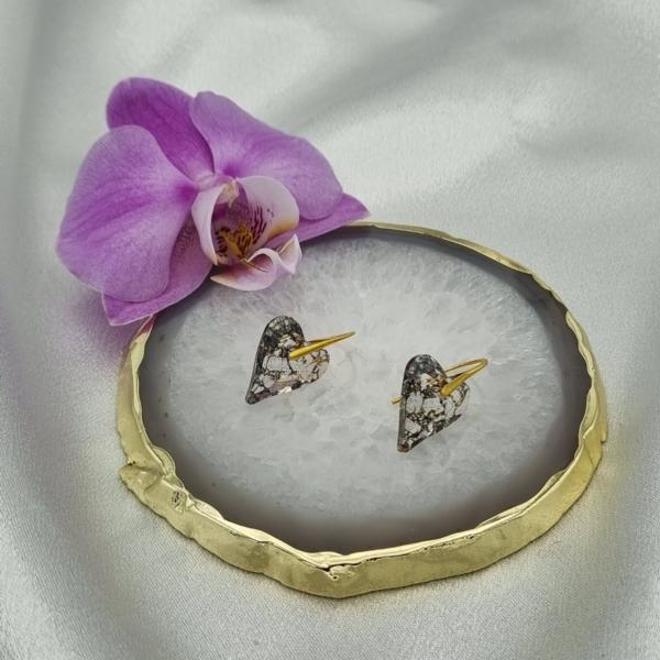 Handgemaakte oorbellen met kristallen hart - patina goud