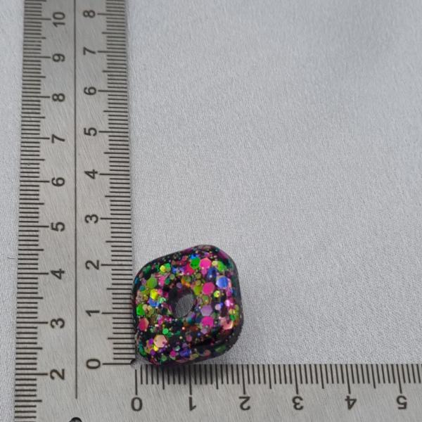 Handgemaakt epoxy oorstekers 'ruit' - glittermix